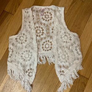 Girls lace vest size medium